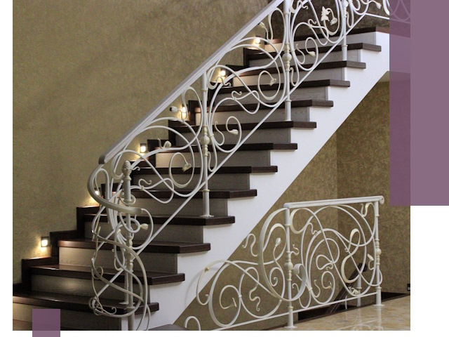 Кованые лестницы под ключ в Лобне — изготовление и монтаж