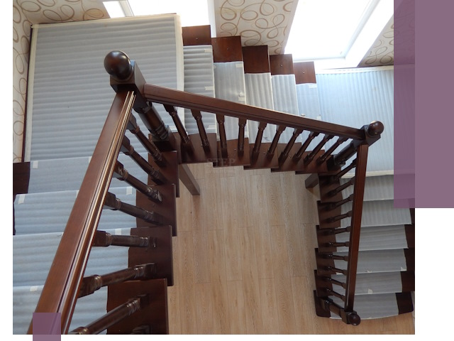 П-образные лестницы под ключ в Лобне — изготовление и монтаж