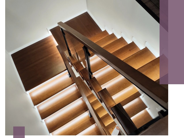 Изготовление П-образных лестниц под ключ в Лобне