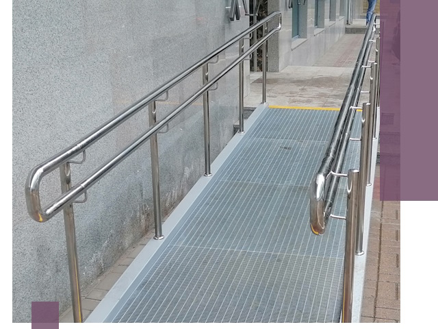 Пандусы для инвалидов в Лобне — изготовление и монтаж