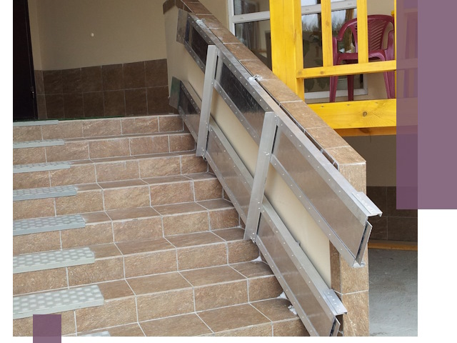 Откидные пандусы под ключ в Лобне — монтаж и демонтаж