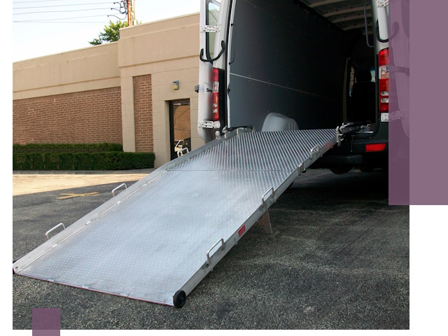 Мобильные пандусы в Лобне — производство, монтаж и аренда