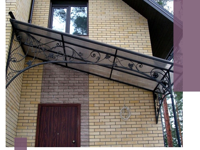 Односкатные козырьки из металла под ключ в Лобне