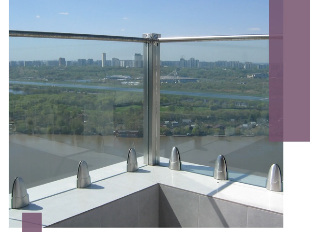 Стеклянные парапеты премиум класса в Лобне для домов и бизнесов