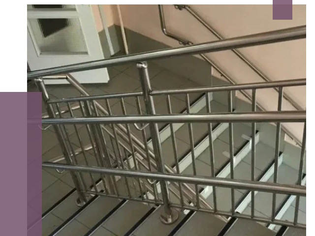 Демонтаж поручней из нержавейки в Лобне от 3614 руб.